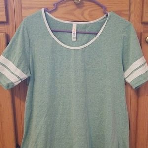 💎Green with white arm band tshirt